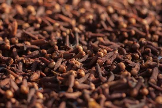 Indonesian Cloves
